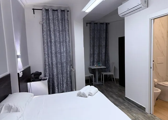 Tiburtina Hotel Holiday